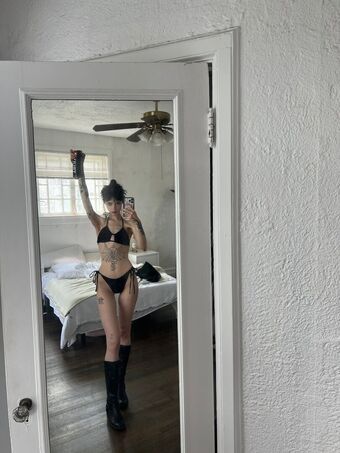 ashrosedaniels