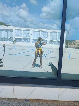 atomictoez Голе фотографије OnlyFans 26