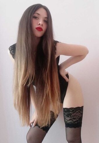 Aurelie Голе фотографије OnlyFans 10