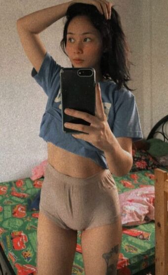Ayemami Голе фотографије OnlyFans 12