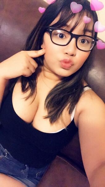 Aznproblems Голе фотографије OnlyFans 26