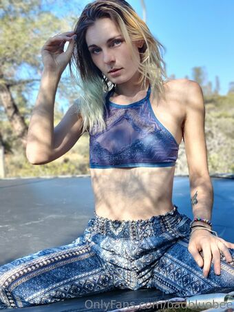 badbluebee Голе фотографије OnlyFans 17