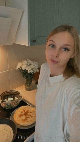 badsofiaaa Голе фотографије OnlyFans 35