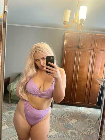 barbiesizebabe Голе фотографије OnlyFans 17