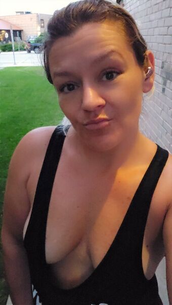 Basedmama Голе фотографије OnlyFans 13