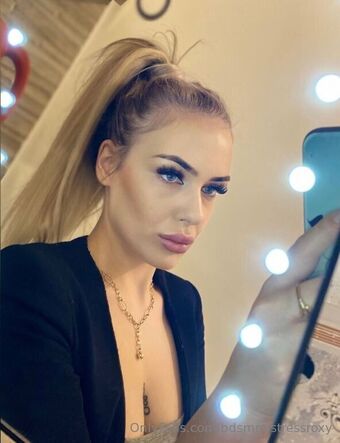 Bdsmmistressroxy