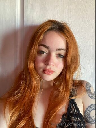 beameloni Голе фотографије OnlyFans 10
