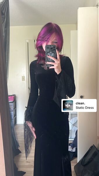 beehasleft Голе фотографије OnlyFans 35