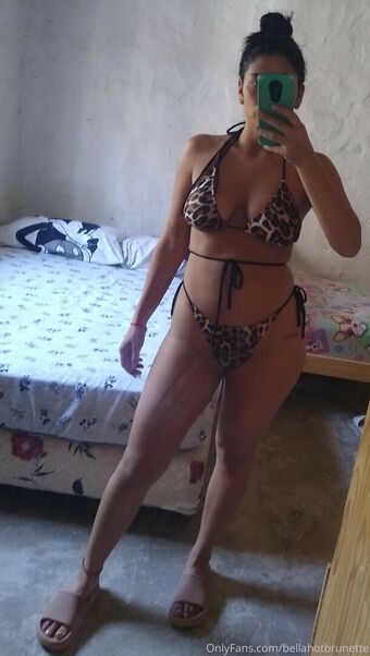 bellahotbrunette Голе фотографије OnlyFans 24