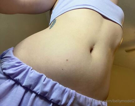 bellymodel2 Голе фотографије OnlyFans 24
