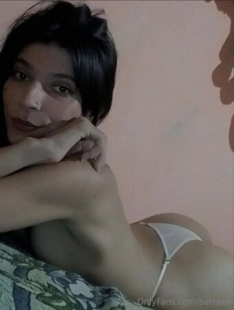 berraka Голе фотографије OnlyFans 19