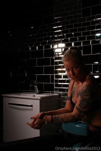 betta2012 Голе фотографије OnlyFans 6