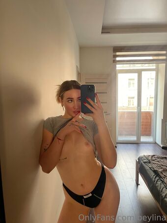 beylina Голе фотографије OnlyFans 10