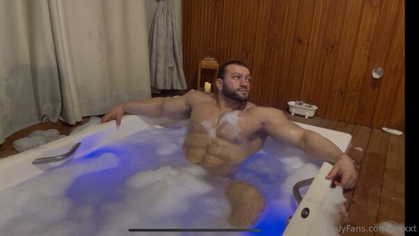 bigxxt Голе фотографије OnlyFans 4