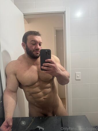 bigxxt Голе фотографије OnlyFans 7