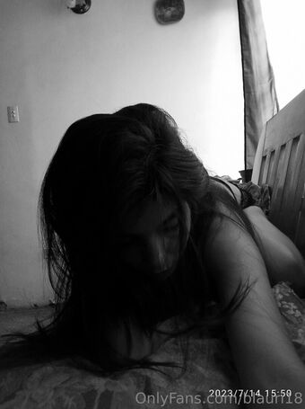 blauri18 Голе фотографије OnlyFans 12