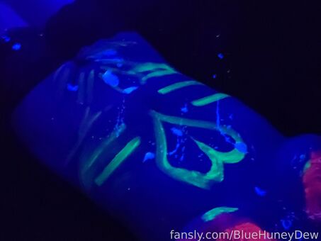 BlueHuneyDew