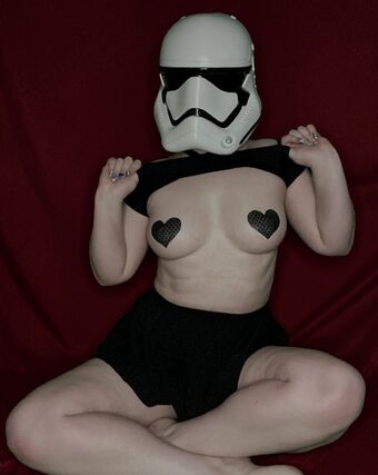 Blushingtrooper Голе фотографије OnlyFans 16