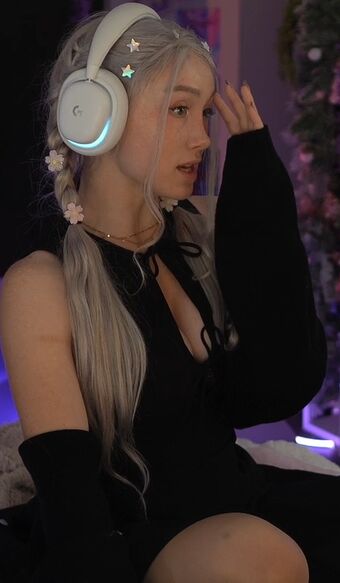 BluTube Голе фотографије OnlyFans 187