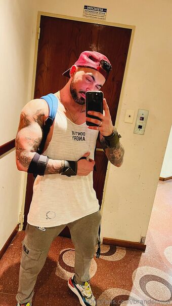 brandonmor Голе фотографије OnlyFans 17