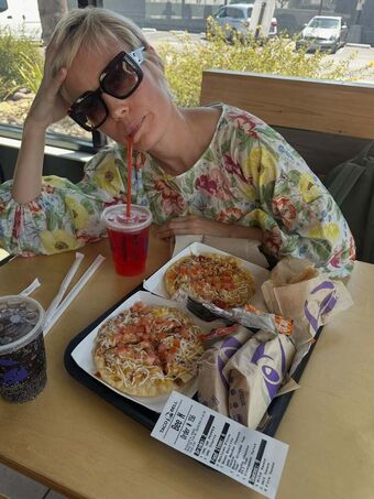 Brie Larson Голе фотографије OnlyFans 759