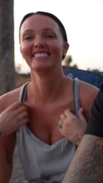 Brittney Atwood | Brittney Smith Голе фотографије OnlyFans 38