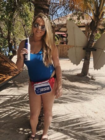 brooke Голе фотографије OnlyFans 33