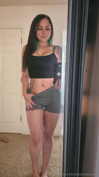 brookesteasers Голе фотографије OnlyFans 9