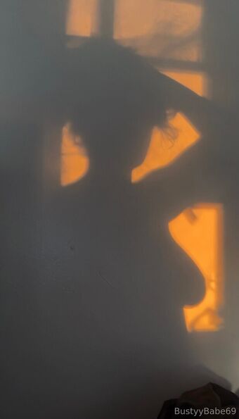 bustyybabe69 Голе фотографије OnlyFans 4