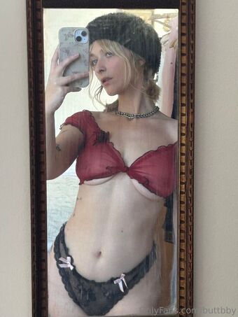 buttbby Голе фотографије OnlyFans 26