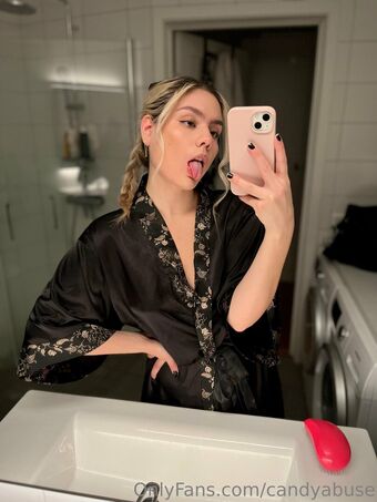 candyabuse Голе фотографије OnlyFans 1