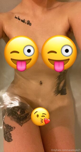 caradoyle21 Голе фотографије OnlyFans 18