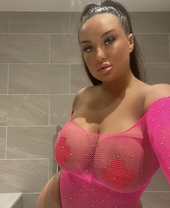 Cazbie Голе фотографије OnlyFans 7