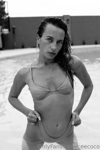 ceecoco Голе фотографије OnlyFans 34