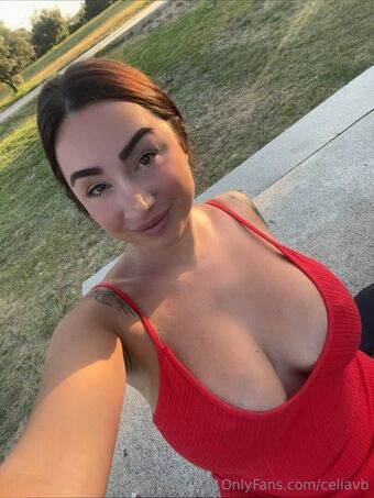 celiavb Голе фотографије OnlyFans 33