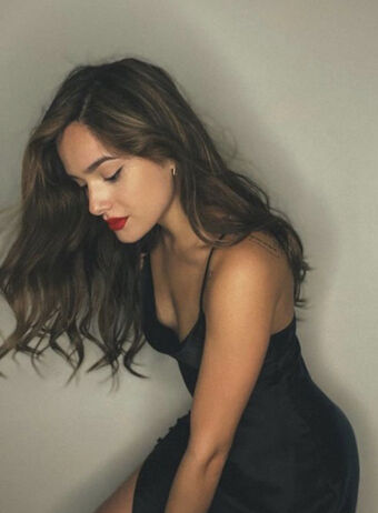 Chachi Gonzales Голе фотографије OnlyFans 35