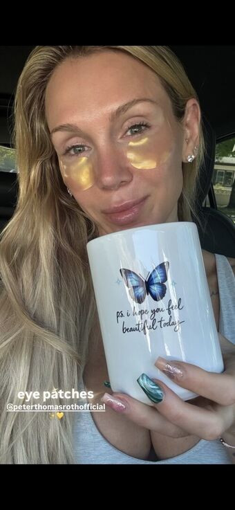 Charlotte Flair Голе фотографије OnlyFans 373