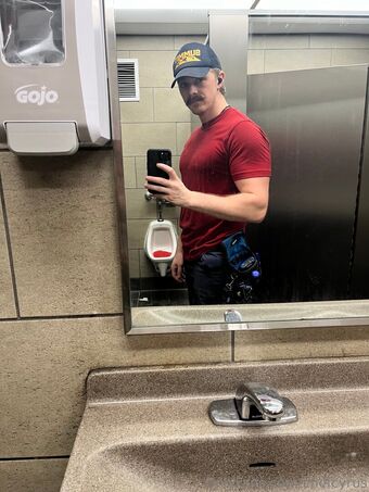chefcyrus Голе фотографије OnlyFans 13
