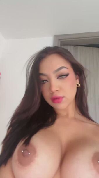 cheryllovingg Голе фотографије OnlyFans 10