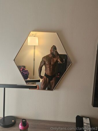 clarksteele2 Голе фотографије OnlyFans 25
