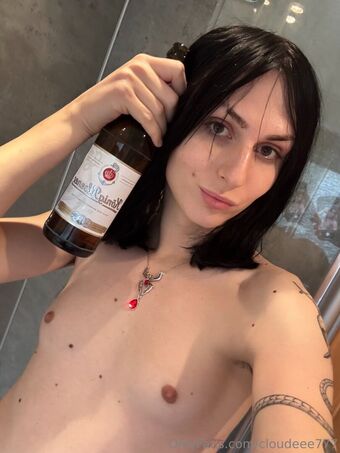 cloudeee777 Голе фотографије OnlyFans 14