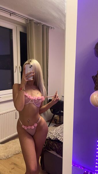 cococastillo Голе фотографије OnlyFans 5