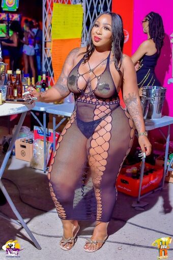 CocoDethick Голе фотографије OnlyFans 15