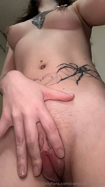 computer_mouse Голе фотографије OnlyFans 23