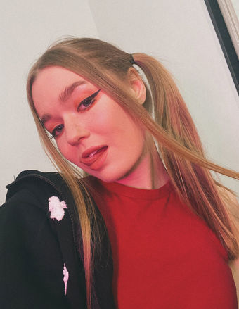 Cymanneth Голе фотографије OnlyFans 2