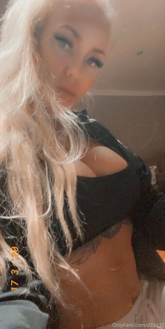 d33d33 Голе фотографије OnlyFans 1