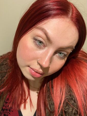 D3anna Голе фотографије OnlyFans 9