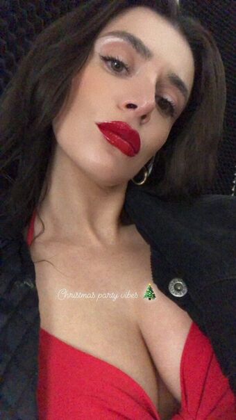 d3mitra Голе фотографије OnlyFans 19