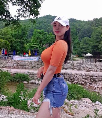 Daani._.e Голе фотографије OnlyFans 30