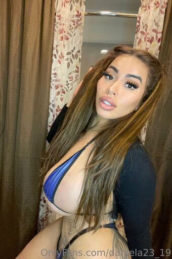 daniela23_19